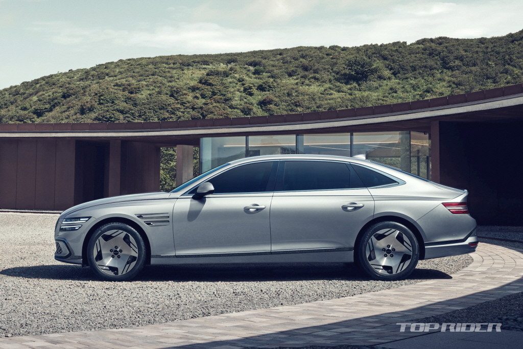 Genesis G80 partial change long body released, price is 89.19 million won